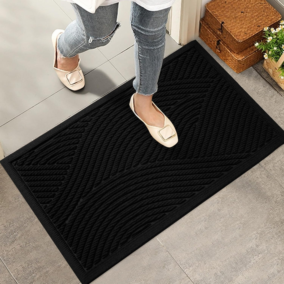 HIYARD Sturdy Front Door Mat, Absorbent Muddy Dirt Resist Welcome Door Mats Outdoor Indoor, Stain and Fade Resistant, Non-Slip Backing Entry Mat Low Profile Doormat for Entryway, 36×24, Beige