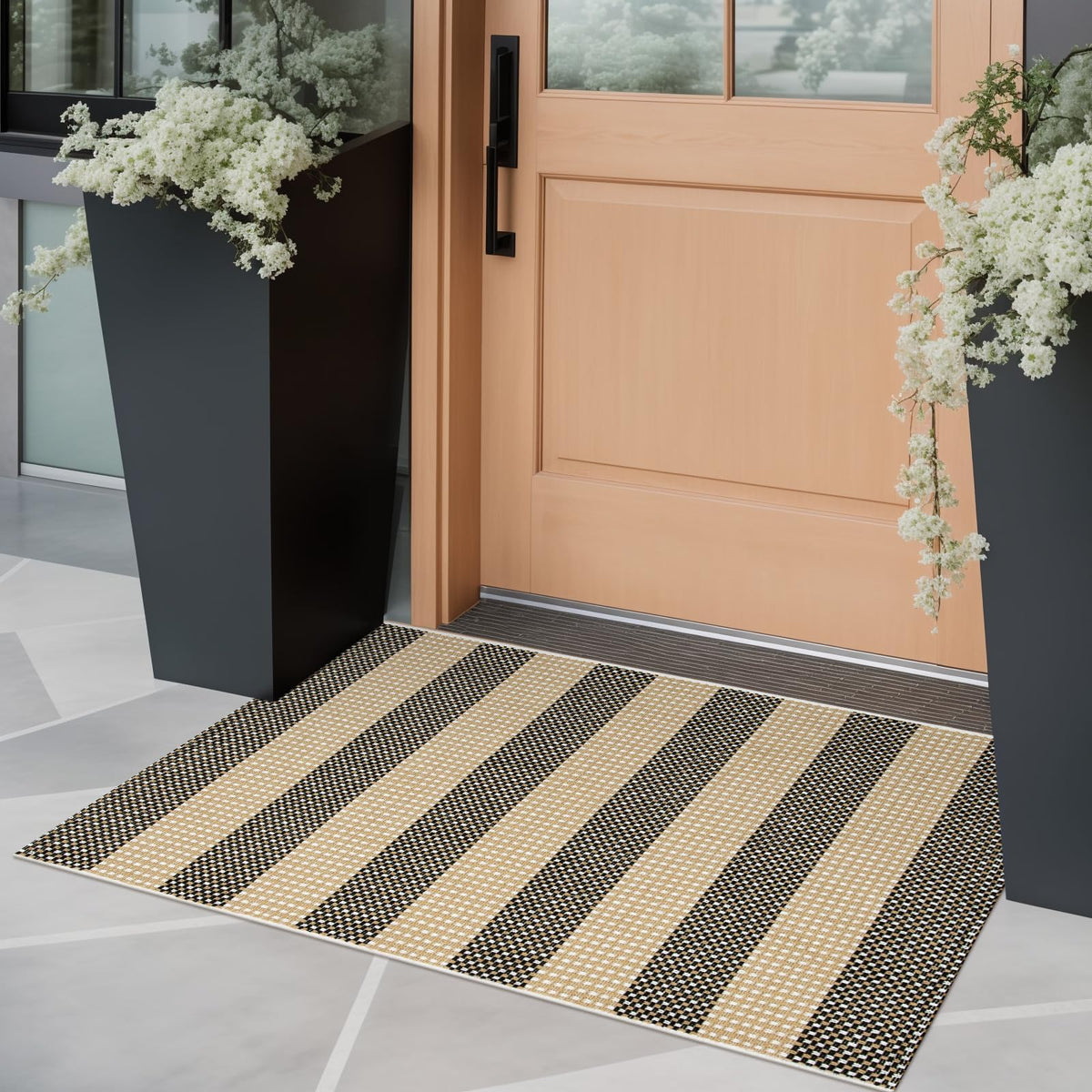 OJIA Washable Area Rug 4'x6', Striped Indoor Outdoor Rugs Patio Camping Rug