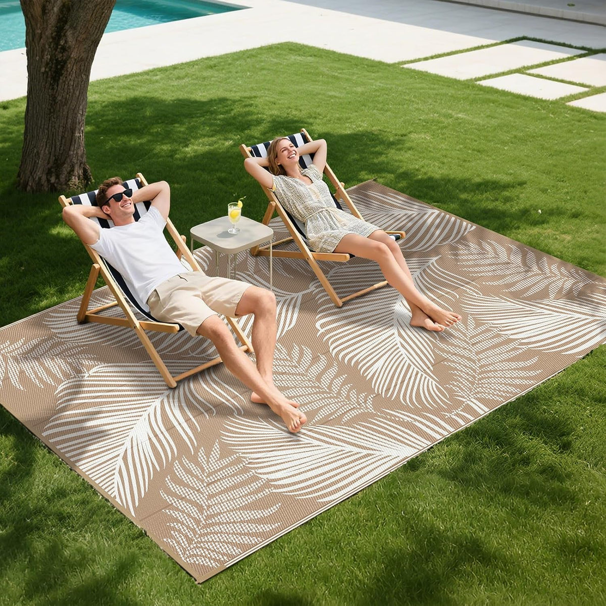 Pauwer Waterproof Outdoor Rug 5x8, Plastic Straw Patio Rug, Leaf Brown