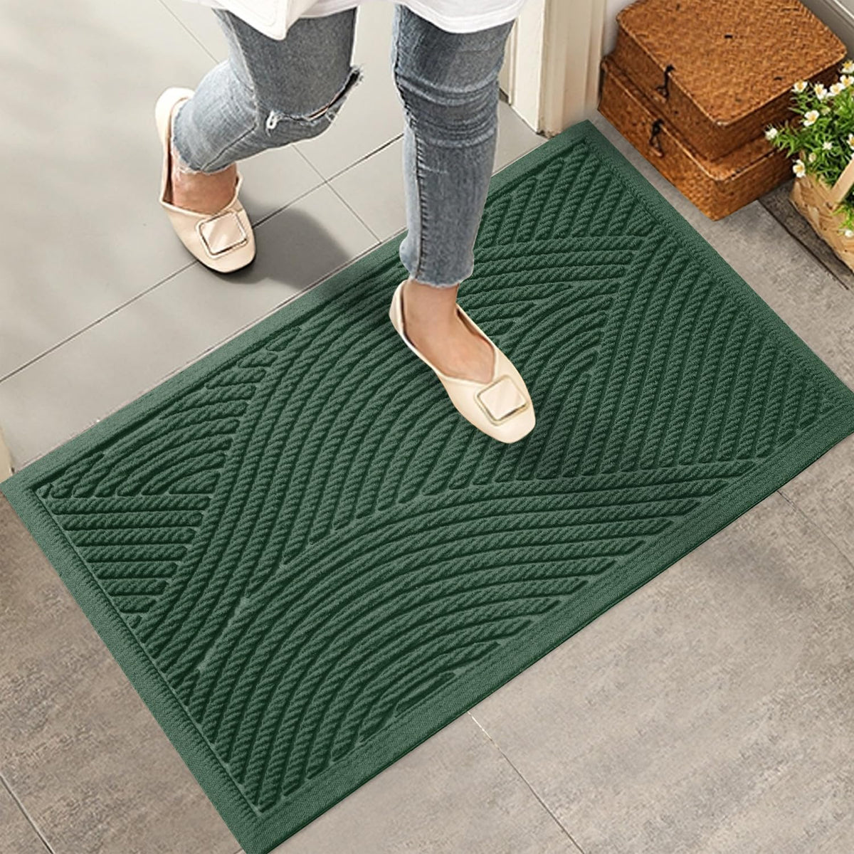 HIYARD Sturdy Front Door Mat, Absorbent Muddy Dirt Resist Welcome Door Mats Outdoor Indoor, Stain and Fade Resistant, Non-Slip Backing Entry Mat Low Profile Doormat for Entryway, 36×24, Beige
