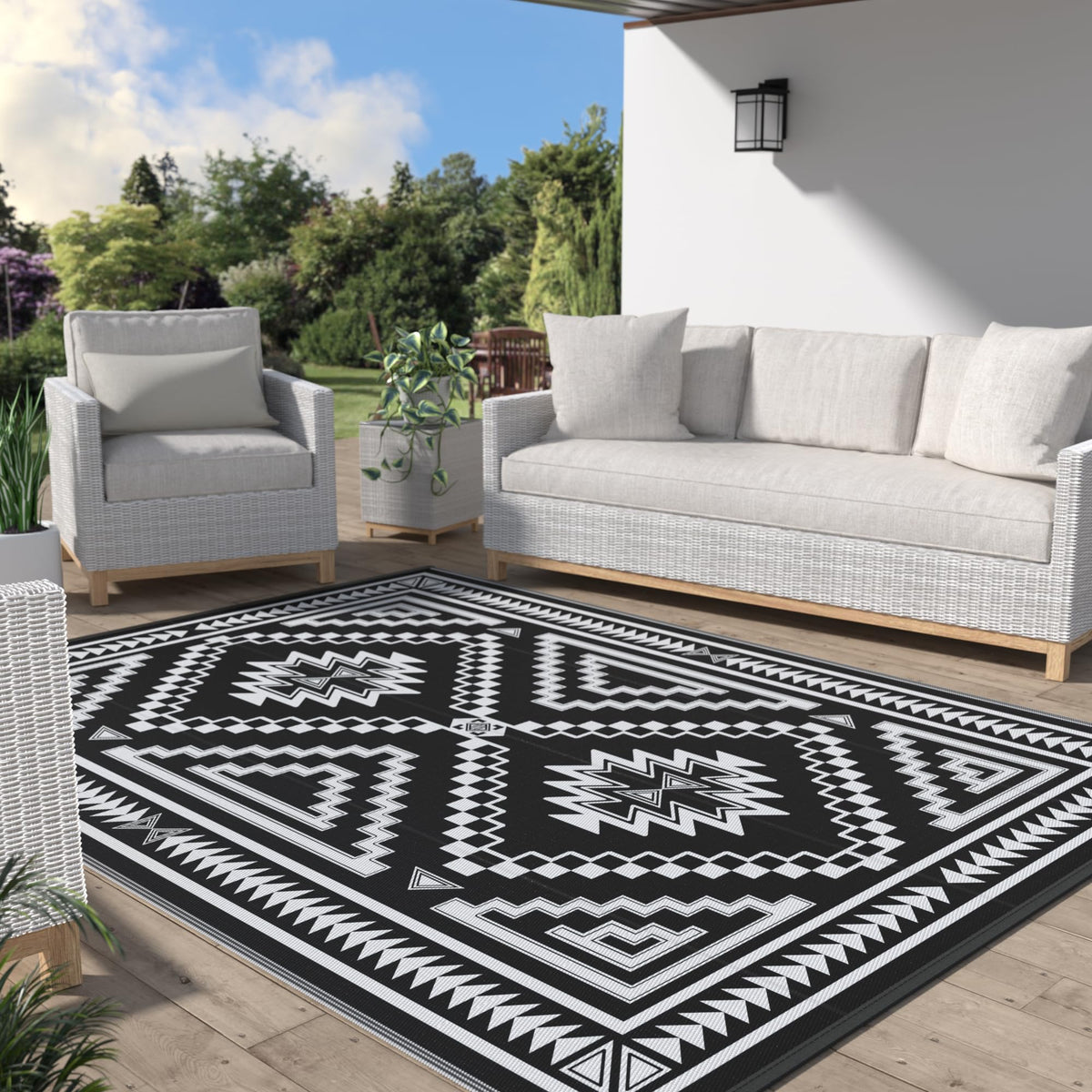 GENIMO Outdoor Rug, Waterproof Plastic Rugs for Patio, 5'x8' Black Grey