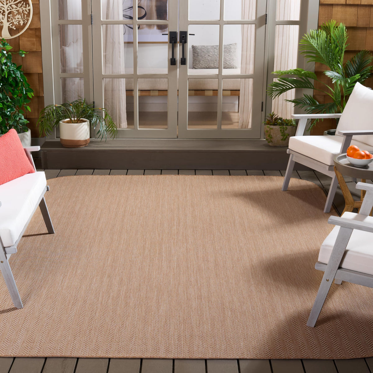 SAFAVIEH Courtyard Outdoor Area Rug 5'3"x7'7", Natural & Cream CY8022-03012