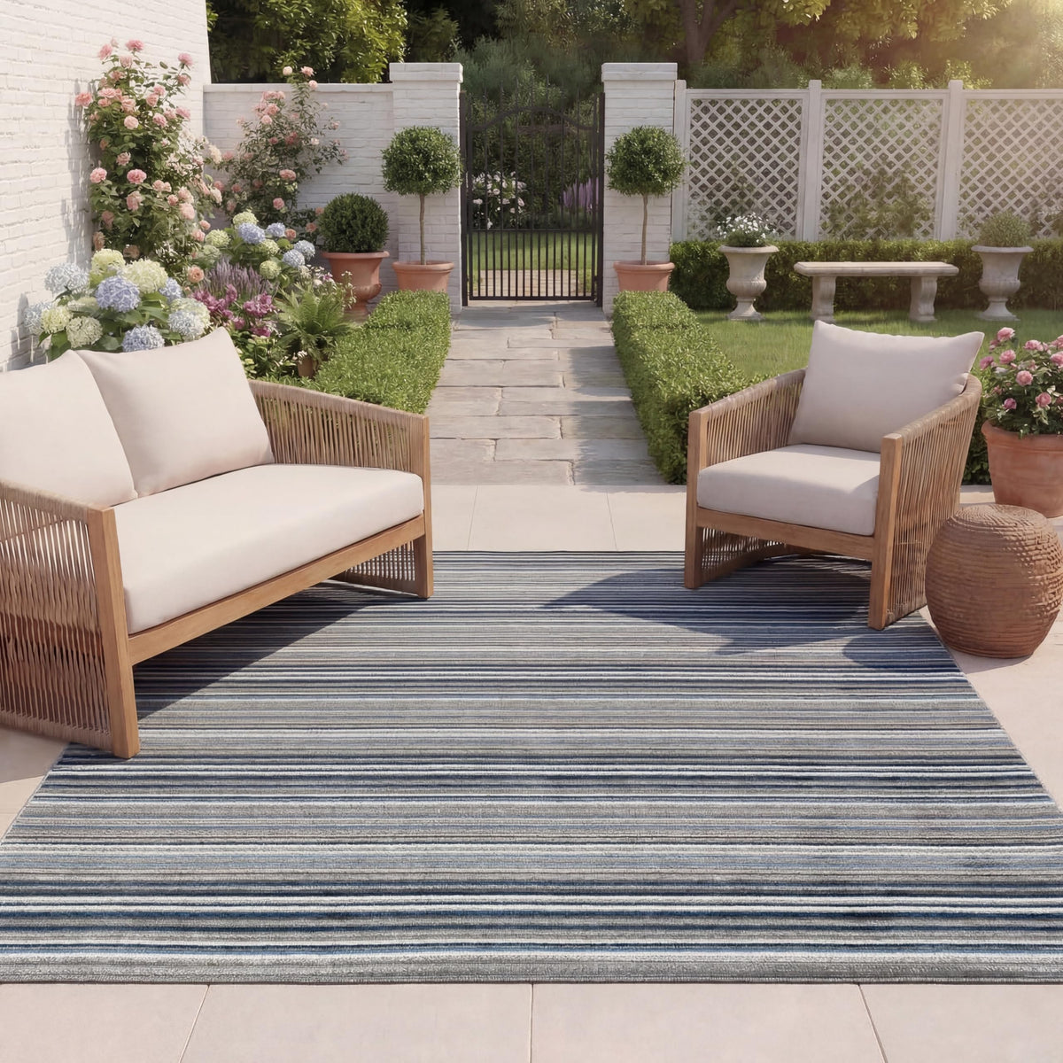SAFAVIEH Washable Rug Outdoor Cabana Collection - 8' x 10', Ivory & Green, Non-Shedding & Easy to Clean, Ideal for Patio, Backyard, Mudroom (CBN323A)