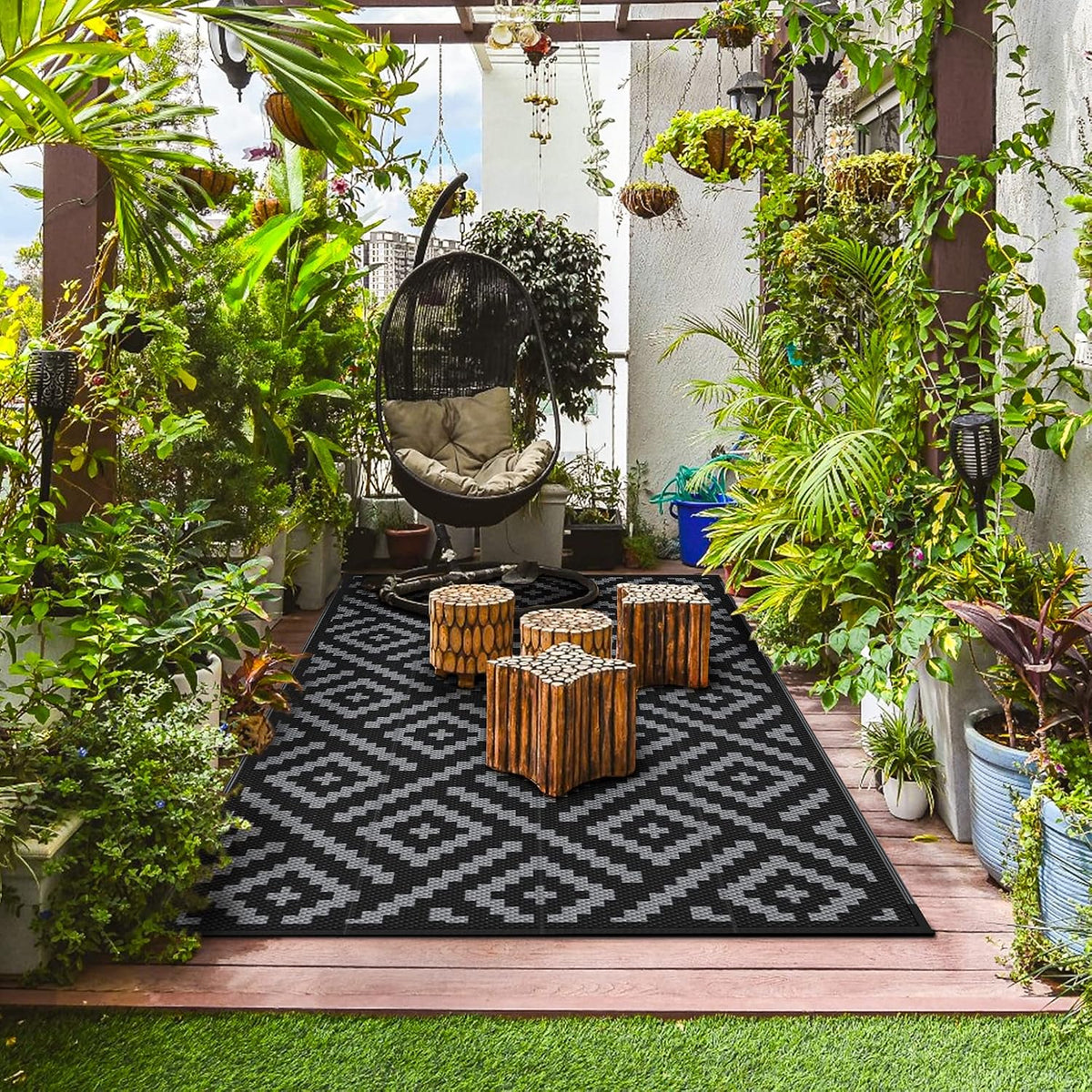 GENIMO Outdoor Rug, Waterproof Plastic Rugs for Patio, 5'x8' Black Grey