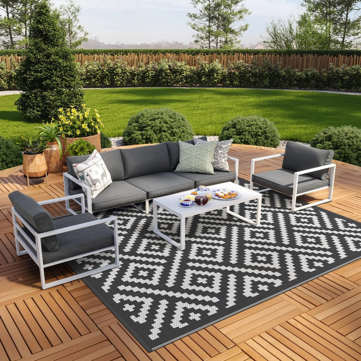 GENIMO Outdoor Rug, Waterproof Plastic Rugs for Patio, 5'x8' Black Grey