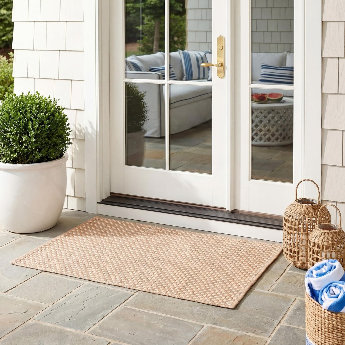 SAFAVIEH Washable Rug Outdoor Courtyard Collection - 8' x 10', Natural & Cream, Non-Shedding & Easy Cleaning, Ideal for Patio, Backyard, Mudroom, DIning Space (CY8521-03012)