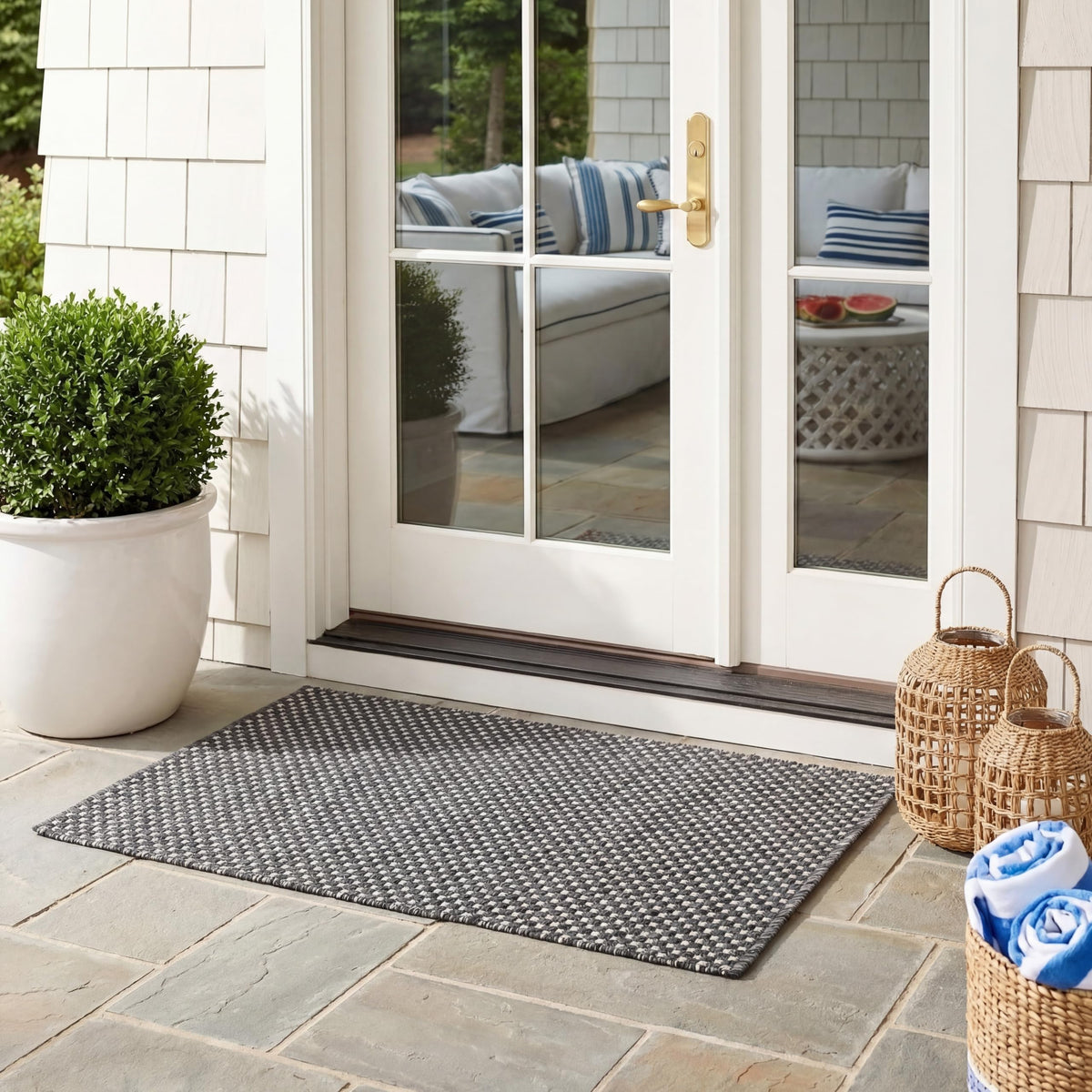 SAFAVIEH Washable Rug Outdoor Courtyard Collection - 8' x 10', Natural & Cream, Non-Shedding & Easy Cleaning, Ideal for Patio, Backyard, Mudroom, DIning Space (CY8521-03012)
