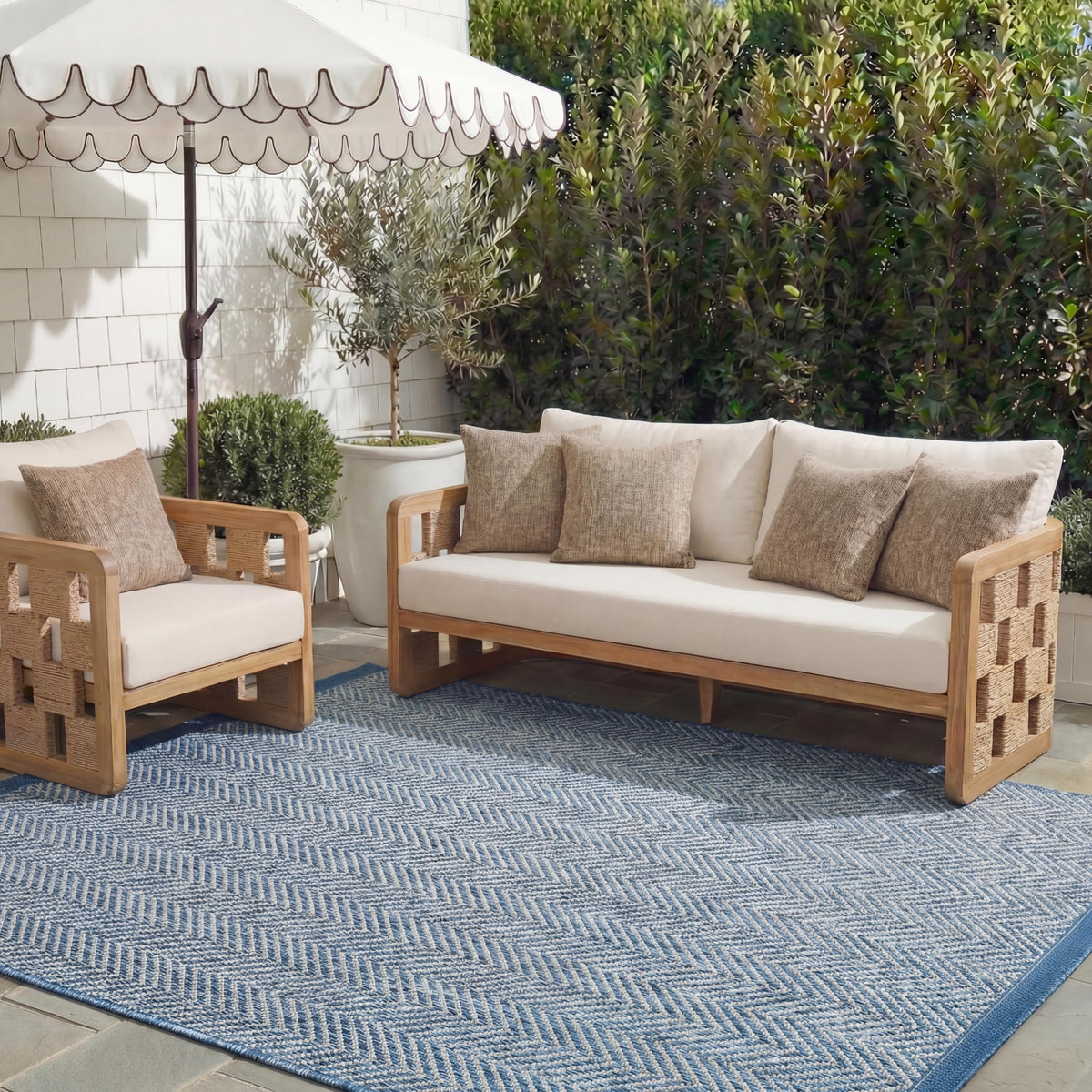 SAFAVIEH Courtyard Outdoor Area Rug 5'3"x7'7", Natural & Cream CY8022-03012