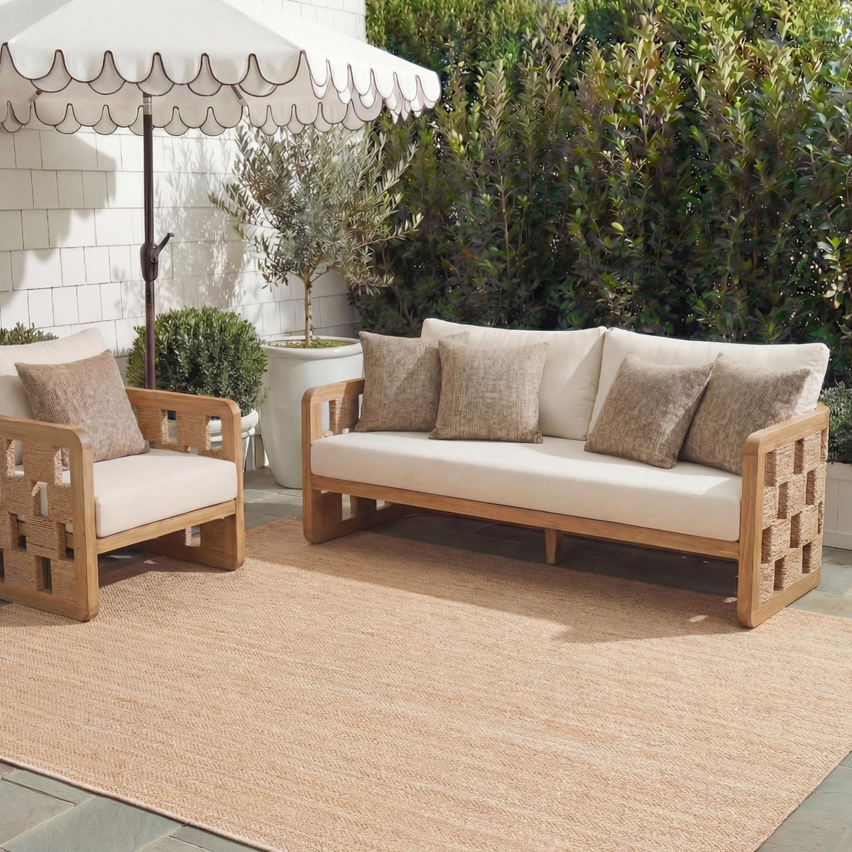 SAFAVIEH Courtyard Outdoor Area Rug 5'3"x7'7", Natural & Cream CY8022-03012