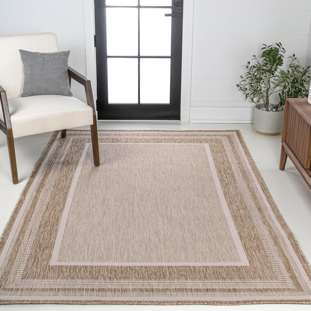JONATHAN Y Border Stripe Indoor Outdoor Area Rug 4X6 Beige/Cream, Beckett Classic Casual for Backyard, Patio, Porch, Easy-Cleaning, High Traffic, Pet-Friendly, Non-Shedding (TSN208A-4)