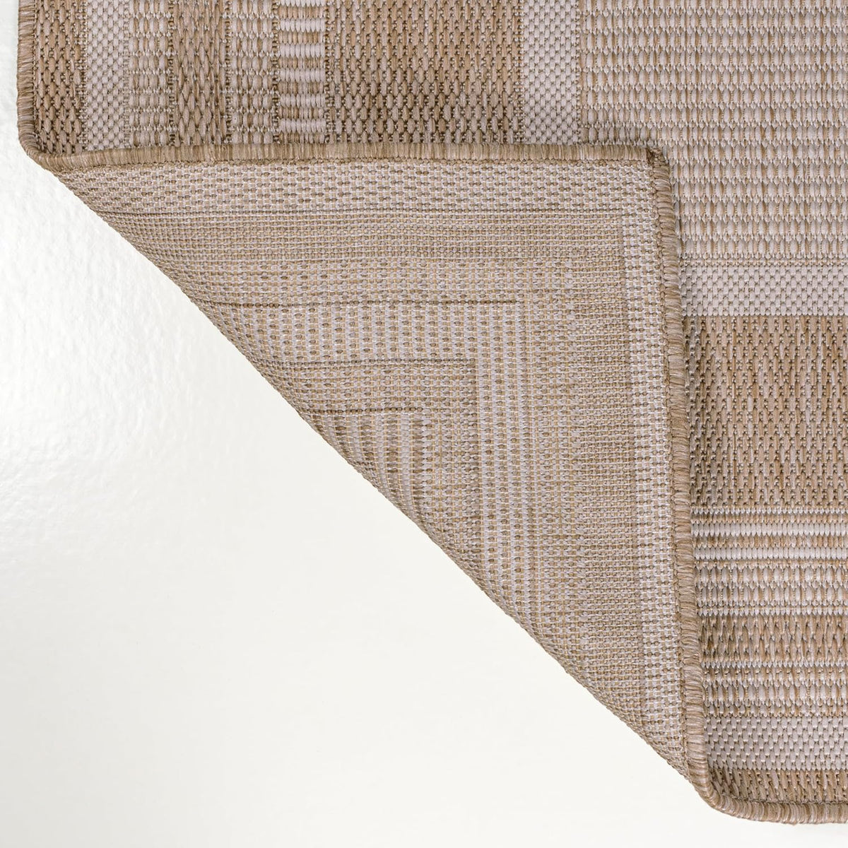 JONATHAN Y Border Stripe Indoor Outdoor Area Rug 4X6 Beige/Cream, Beckett Classic Casual for Backyard, Patio, Porch, Easy-Cleaning, High Traffic, Pet-Friendly, Non-Shedding (TSN208A-4)
