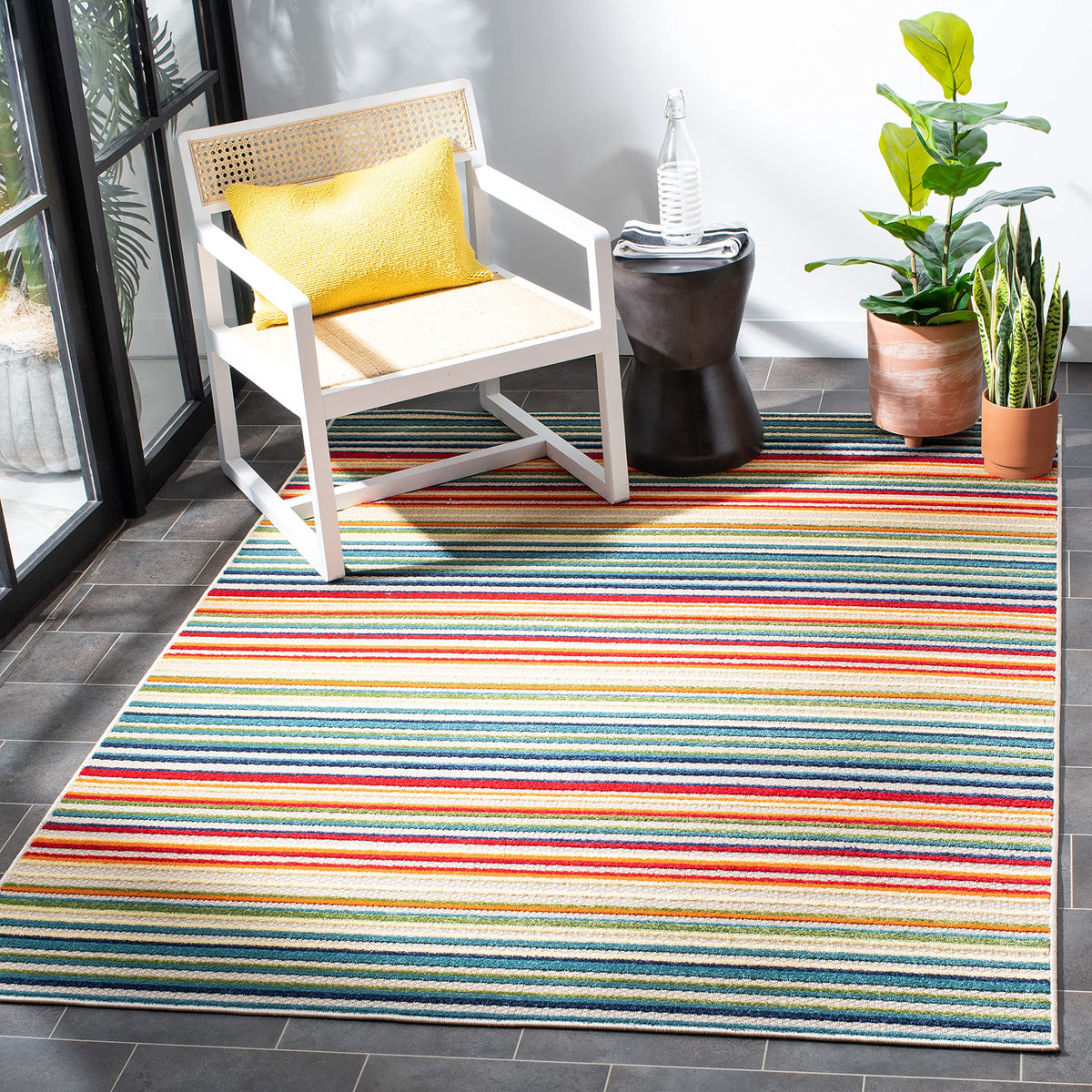 SAFAVIEH Washable Rug Outdoor Cabana Collection - 8' x 10', Ivory & Green, Non-Shedding & Easy to Clean, Ideal for Patio, Backyard, Mudroom (CBN323A)