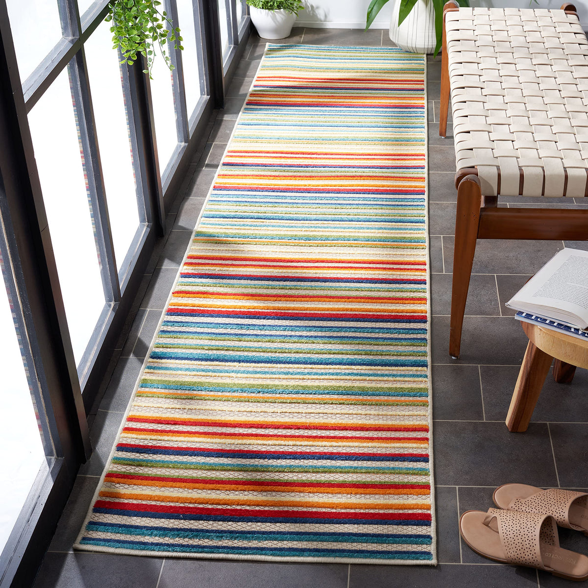SAFAVIEH Washable Rug Outdoor Cabana Collection - 8' x 10', Ivory & Green, Non-Shedding & Easy to Clean, Ideal for Patio, Backyard, Mudroom (CBN323A)
