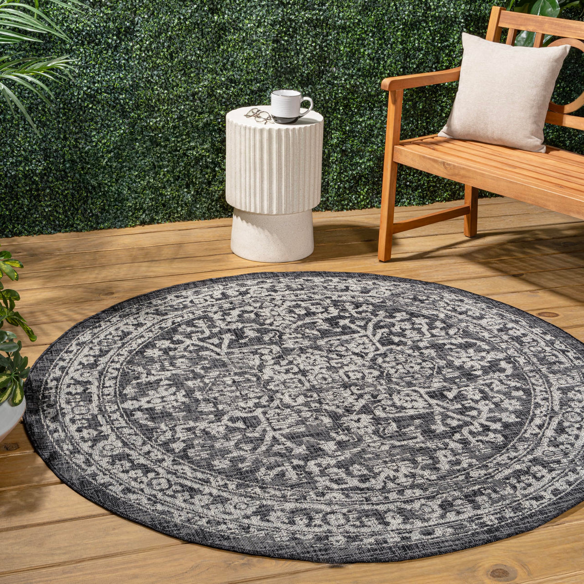 JONATHAN Y Boho Medallion Indoor Outdoor Area Rug 8X10 Black/Gray, Malta Textured Weave for Backyard, Patio, Porch, Easy-Cleaning, High Traffic, Pet-Friendly, Non-Shedding (SMB104C-8)