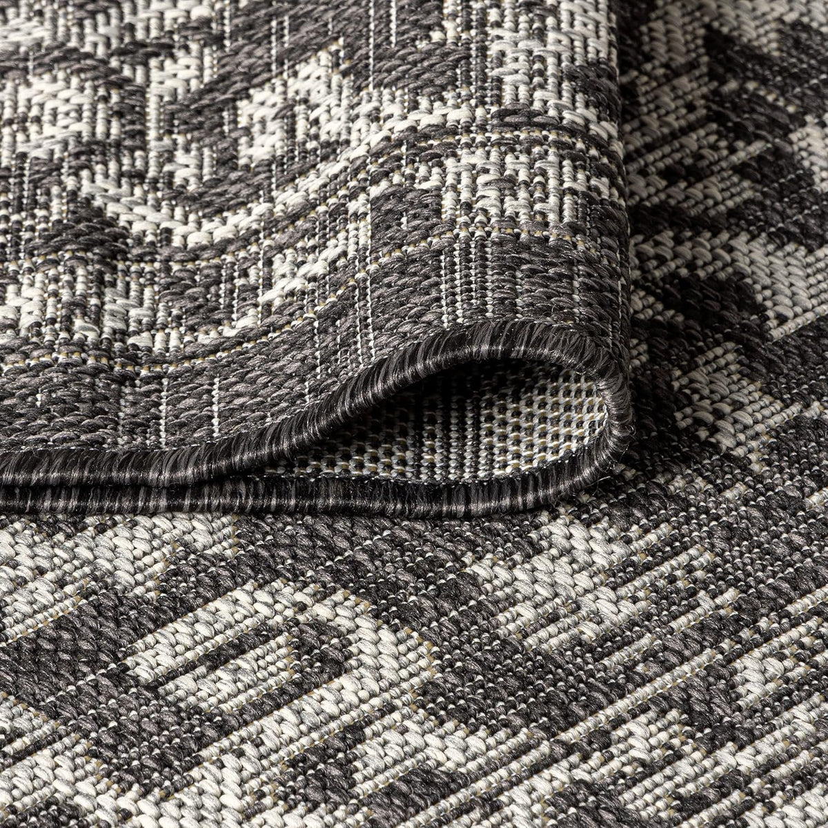 JONATHAN Y Boho Medallion Indoor Outdoor Area Rug 8X10 Black/Gray, Malta Textured Weave for Backyard, Patio, Porch, Easy-Cleaning, High Traffic, Pet-Friendly, Non-Shedding (SMB104C-8)