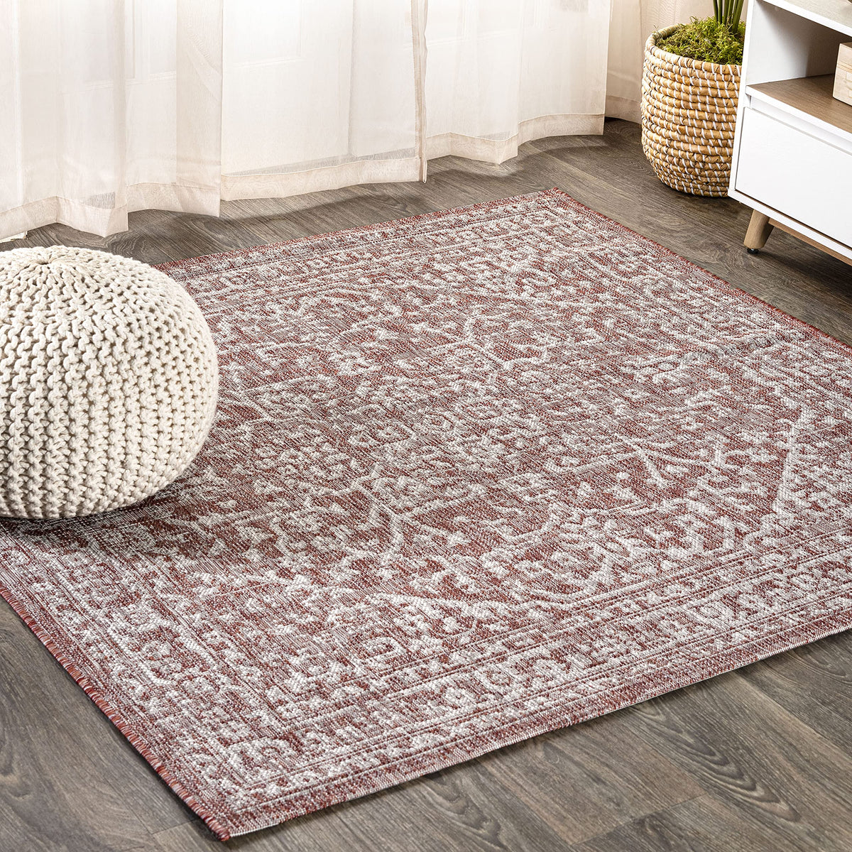 JONATHAN Y Boho Medallion Indoor Outdoor Area Rug 8X10 Black/Gray, Malta Textured Weave for Backyard, Patio, Porch, Easy-Cleaning, High Traffic, Pet-Friendly, Non-Shedding (SMB104C-8)