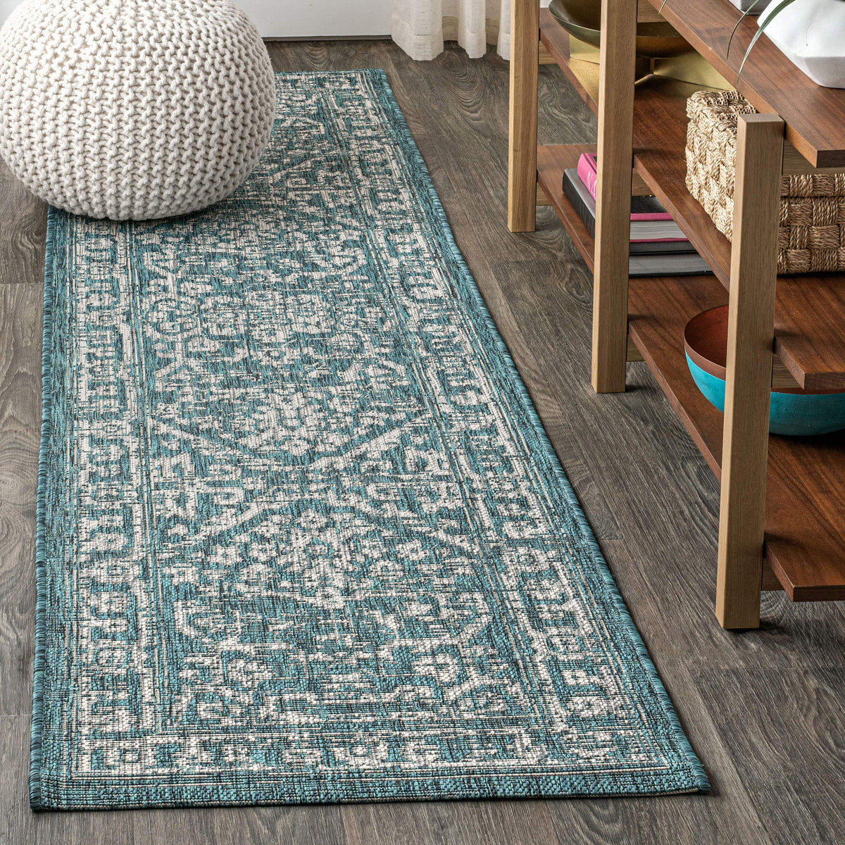 JONATHAN Y Boho Medallion Indoor Outdoor Area Rug 8X10 Black/Gray, Malta Textured Weave for Backyard, Patio, Porch, Easy-Cleaning, High Traffic, Pet-Friendly, Non-Shedding (SMB104C-8)