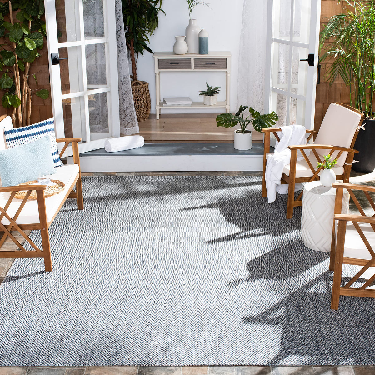 SAFAVIEH Courtyard Outdoor Area Rug 5'3"x7'7", Natural & Cream CY8022-03012