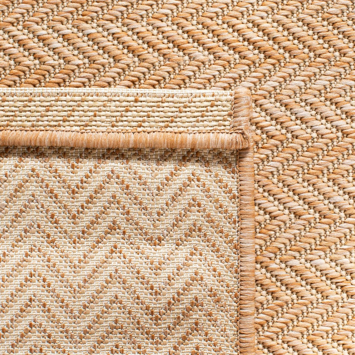 SAFAVIEH Courtyard Outdoor Area Rug 5'3"x7'7", Natural & Cream CY8022-03012